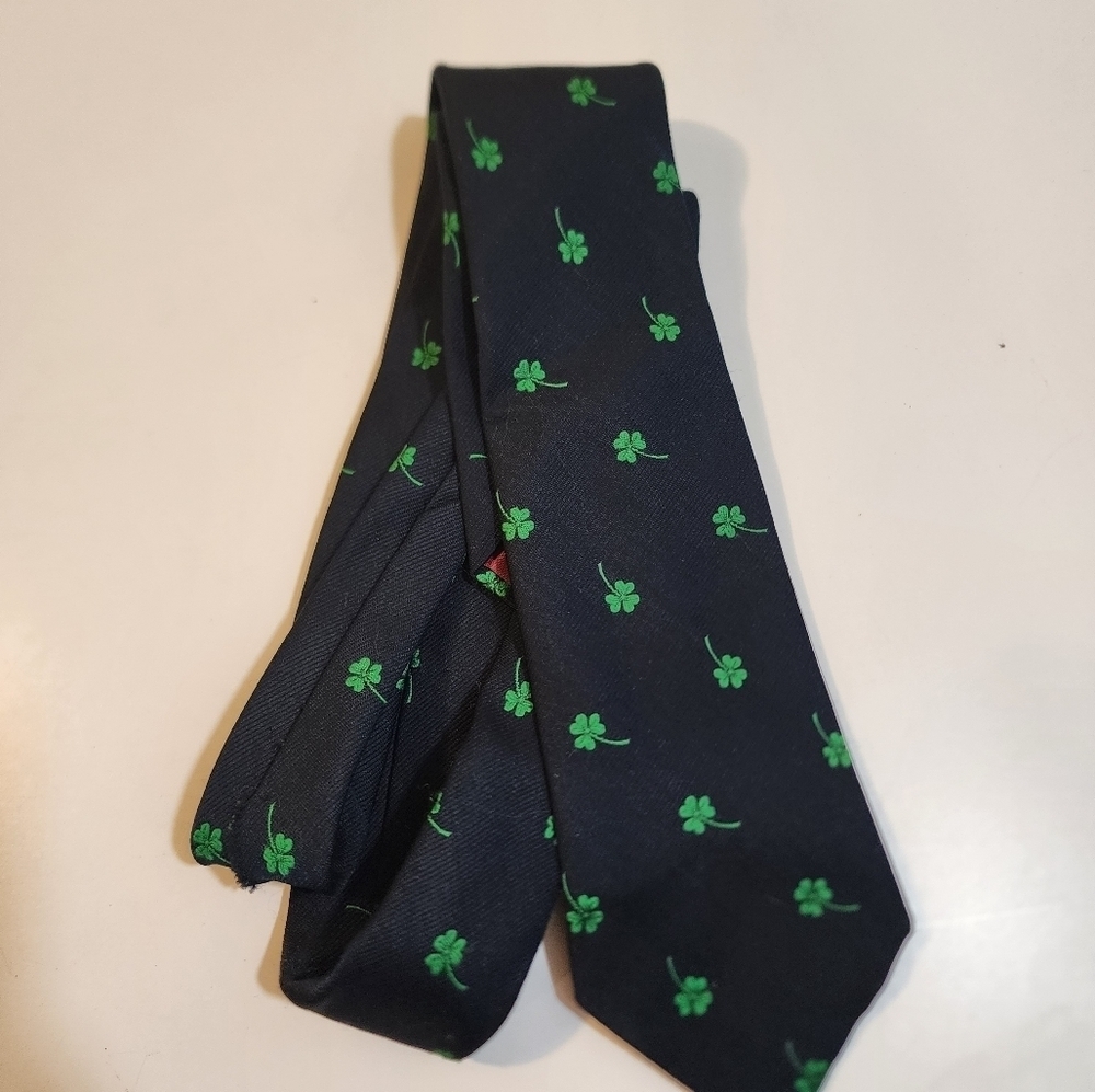 Trevor San Patric's men's tie